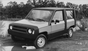 Renault Rodéo 5 (1981) - mit komplett geändertem Aufbau mit Stahlblechelementen