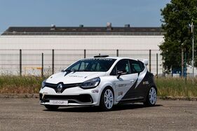 Renault Sport Clio IV Cup (2018) - als Lot 049 angeboten an der Artcurial Le Mans Classic Versteigerung am 30. Juni 2023
