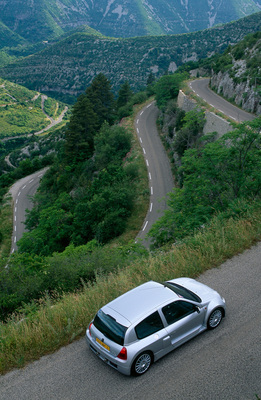 Renault Sport Clio V6 24V (2000) - für Kurvenkünstler (Phase 1)