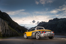 Renault Sport Spider (1997) - Mit dickem Überrollbügel