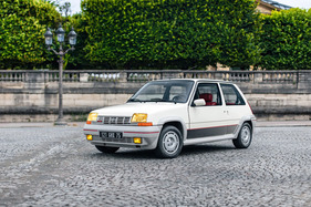 Renault Super 5 GT Turbo (1987) - Lot 041 an der Artcurial „Automobiles sur les Champs" Versteigerung 2024