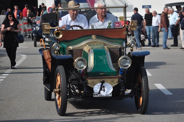 Renault Taxi (1913) - am Oldtimer Grand Prix Safenwil 2013