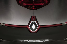 Renault Trezor Elektro-Studie (2016) - mit moderner Lichttechnik - Rétromobile Paris 2017