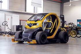 Renault Twizy Sport F1 (2013) - als Lot 25 angeboten an der Artcurial Sur les Champs Versteigerung am 16. Oktober 2022 Renault Twizy Sport F1 (2013) - als Lot 25 angeboten an der Artcurial Sur les Champs Versteigerung am 16. Oktober 2022