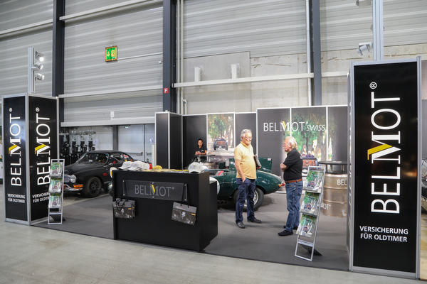 René Grossenbacher in conversation at his Belmot stand - Swiss Classic World Lucerne 2023