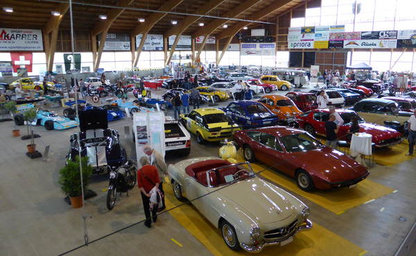Renn- und Strassenautos - Oldtimer-Messe Laufen 2016