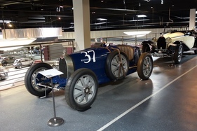 Rennwagen Bugatti T 37 A (1926) - Mullin Museum