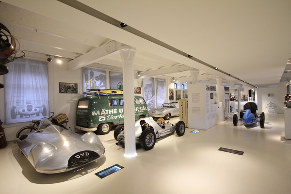 Bild: Rennwagen unterschiedlicher Ausprägungen - Prototyp Automuseum Hamburg