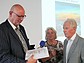 Reproduktion der Opel Bitter CD-Farben - Redner mit einem Buch von Erich Bitter (© Glasurit, 2019) Reproduktion der Opel Bitter CD-Farben - Redner mit einem Buch von Erich Bitter (© Glasurit, 2019)