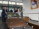 Bild: Reproduktion der Opel Bitter CD-Farben - Teamfoto mit Opel Bitter CD (1975)