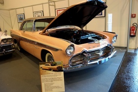 Restaurierter De Soto Sportsman Fireflite (1956) an der Essen Motor Show 2019 - Angeboten für EUR 69'900. (1956)