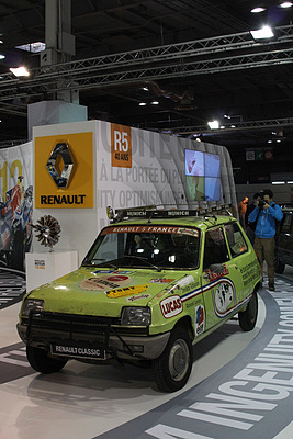 Rétromobile Paris 2012 - Impressionen - 40 Jahren Renault R5