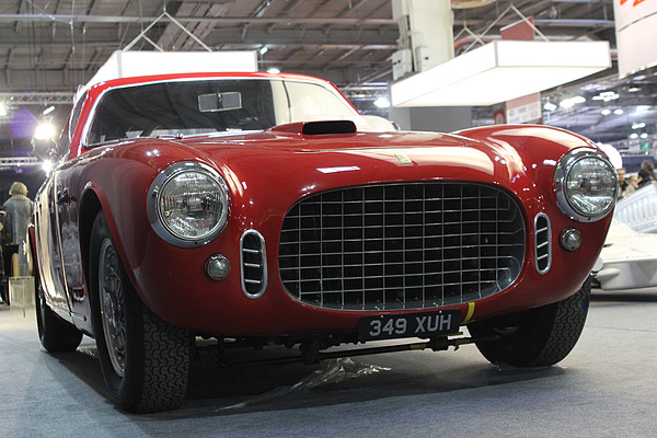 Rétromobile Paris 2012 - Impressionen - Ferrari-Sportwagen mit grossem Maul