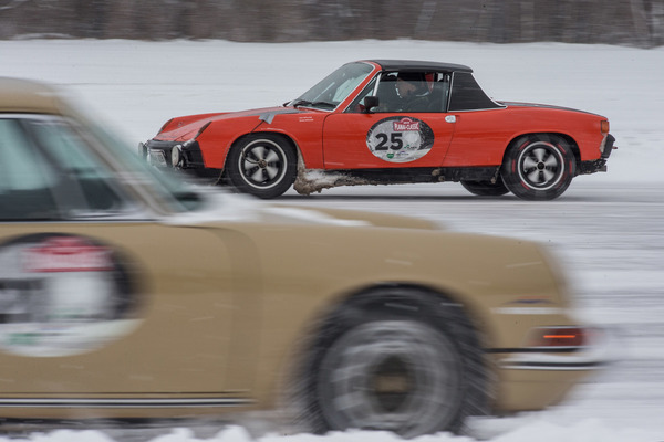 Richtig oder falsch? Zwei Porsche?