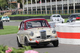 Riley 1.5 Historic Competition Saloon (1961) - als Lot 14 angeboten an der Bonhams Goodwood Members Meeting Versteigerung 2019