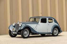 Riley 1½ Liter Kestrel Saloon (1935) - als Lot 338 an der Bonhams Simeone Foundation Automotive Museum Versteigerung am 7. Oktober 2019 (1935)