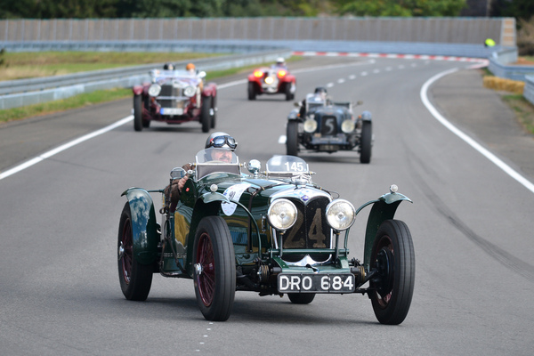 Riley 12 4 (1930) - Pista e Piloti Flugplatz Pferdsfeld 2020