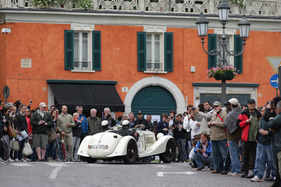 Riley 12/4 Sprite (1936) an der Mille Miglia 2013
