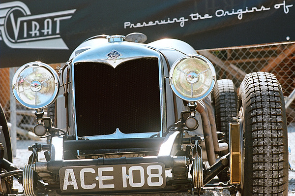Riley 15/6 (1935) - der Wagen ist über 200 km/h schnell