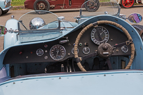 Riley Armaturen – Ecurie Anges Bleus im Boxenstop Tübingen 2025