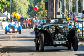 Riley Sportwagen auf dem Rundkurs - 24 Tour du Pont 2015