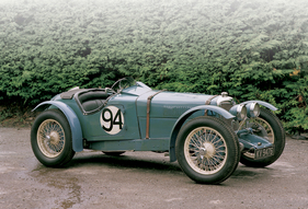 Riley Ulster Imp (1934) - lange Haube, kurzes Cockpit