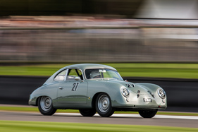 Robert Barrie im  Porsche 356 (1953) - Fordwater Trophy - Goodwood Revival 2015