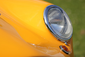 Rochdale Olympic (1961) - Lampen von Hella, identisch zu denen, die bei Porsche verbaut wurden