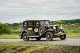 Rockne Six 75 (1932) - Tag 16 - Omsk - Tyumen - Rallye Peking-Paris 2016