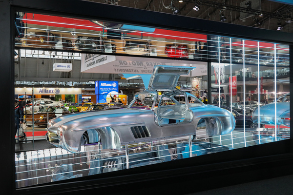 Rohkarosserie eines Mercedes-Benz 300 SL auf dem Mercedes-Benz-Stand - 24. Retro Classics Stuttgart 2025