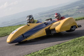 Rolf Biland auf dem LCR Gespann von 1994 - am Michaelskreuzrennen 2014