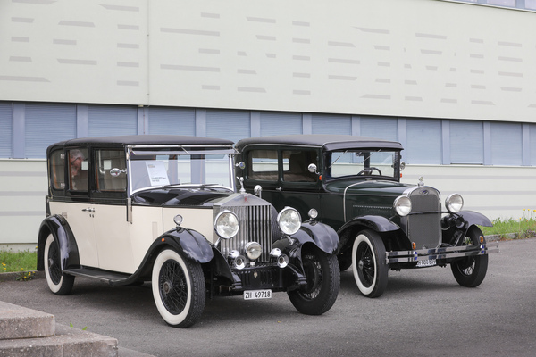 Bild Rolls-Royce 20/25 HP (1932) - eines von 3827 gebauten Fahrzeugen dieses zwischen 1929 und 1936 gebauten Typs - Albisgütli Classic Cars & Bikes April 2023