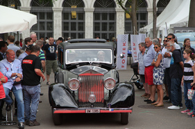 Rolls-Royce 20/25 HP (1935) - gewann den dritten Rang in der Kategorie "Pre-War Closed" - am ZCCA 2016
