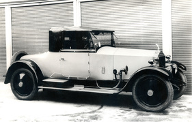 Rolls-Royce 20 HP (1915) - mit Aufbau von James Young