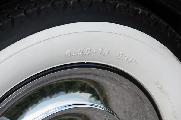 Rolls-Royce 25/30 HP (1936) - Dimension der Bereifung