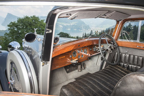 Rolls-Royce 25/30 HP (1936) - Platz für den Chauffeur und den Herrn des Hauses