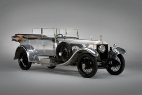 Rolls-Royce 40/50HP Silver Ghost Phaeton by Barker (1921) - an der RM Auction Arizona 2011 als Lot 146 für USD 379'500 versteigert Rolls-Royce 40/50HP Silver Ghost Phaeton by Barker (1921) - an der RM Auction Arizona 2011 als Lot 146 für USD 379'500 versteigert