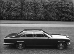 Rolls-Royce Camargue (1975) - grosse Fensterflächen und Zentralverriegelung für Seitentüren und Kofferraum