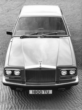 Rolls-Royce Camargue (1977) - kantig und keineswegs kompakt