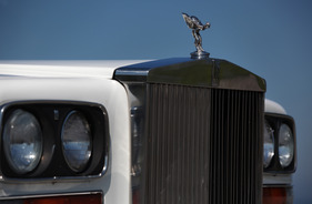 Rolls-Royce Camargue (1979) - mächtiger Rolls-Royce-Kühler