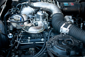 Rolls-Royce Camargue (1979) - so richtig attraktiv aufgemacht ist der Motorraum allerdings nicht