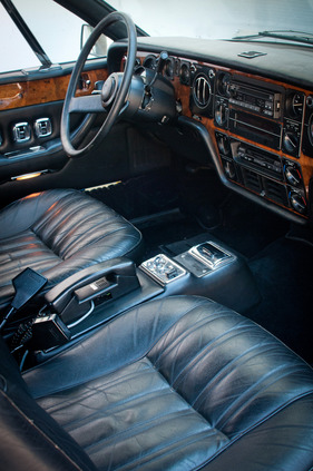 Rolls-Royce Camargue (1979) - viel Leder und Holz im Interieur