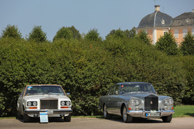 Rolls-Royce Camarque (1980) - neben dem ebefnalls seltenen Silver Cloud III Mulliner Coupé von 1965 - 20. ASC Classic-Gala Schwetzingen 2024