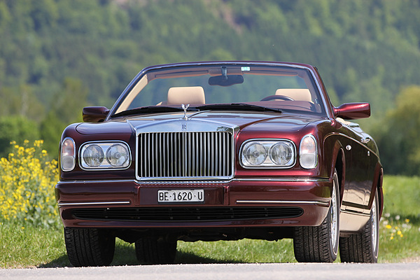 Rolls-Royce Corniche Convertible (2000)