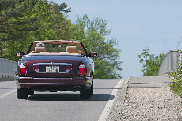 Rolls-Royce Corniche Convertible (2000)