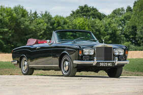 Rolls-Royce Corniche Convertible - Ex-Maurice Gibb (1973) - als Lot 475 angeboten anlässlich Silverstone Auctions “The Classic Sale at Silverstone” am 27. August 2022
