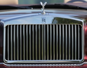 Rolls-Royce Corniche V (2000) - der Kühler wurde von echten Handwerkskünstlern hergestellt
