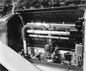 Rolls-Royce Phantom I (1929) - rund 100 PS entwickelt der Motor bei 2750 U/min, Technik vom Feinsten damals
