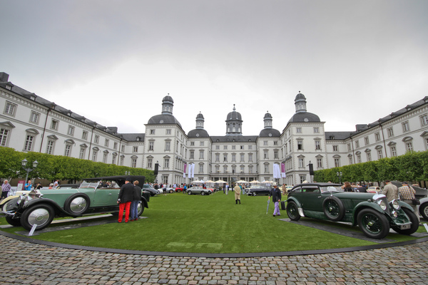 Rolls-Royce Phantom I alongside Bentley Speed Six - competing in two different classes - Impressions of the Concours d'Elégance at the Schloss Bensberg Classics 2015