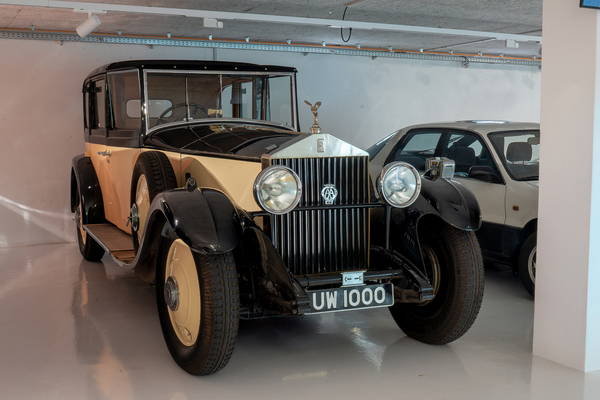 Bild: Rolls-Royce Phantom II (1929) - wartet auf den nächsten Einsatz